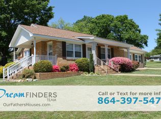 101 Finley Cir, Easley, SC 29640