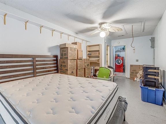 4th image of 1224 Mars St