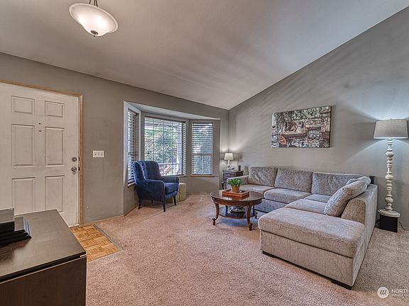 4th image of 7713 193rd Street Ct E