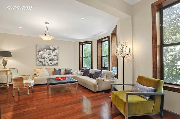 Rented by Corcoran | media 32