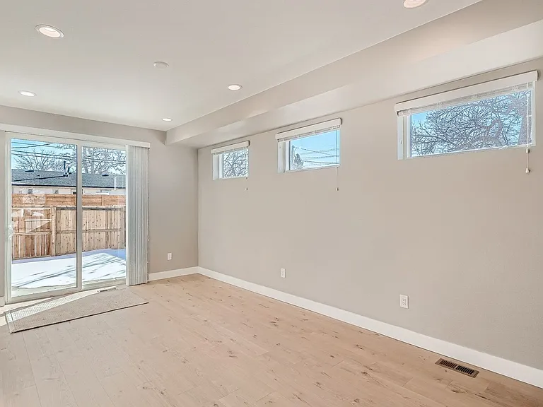 3434 N Garfield St — Photo 10