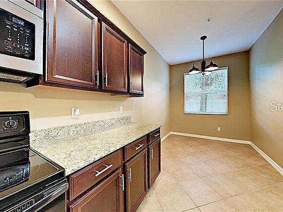5th image of 7031 Kirkland Way