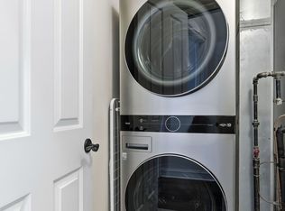 952 N Racine Ave #M08R, Chicago, IL 60642