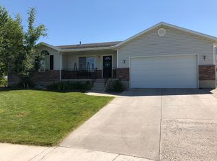 370 Meadow Ln, Providence, UT 84332