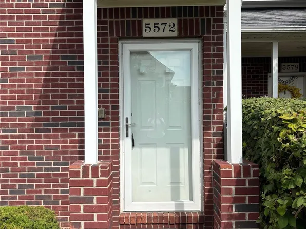 5572 Acorn Ln #72, Sterling Heights, MI 48314