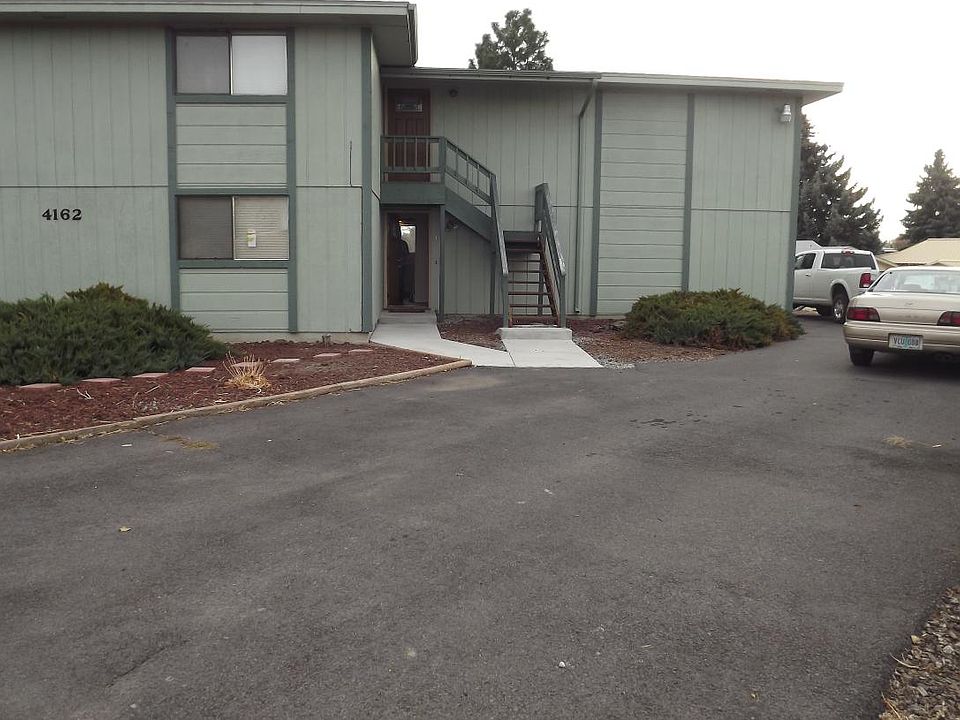 Outside Unit 3&4