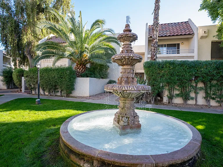 Monaco at McCormick Ranch — Photo 9