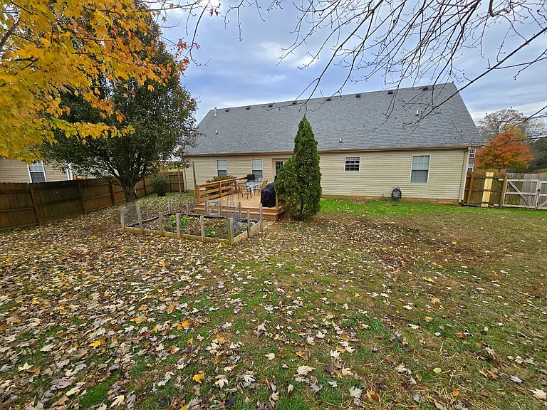 594 Mountain View Dr — Photo 21