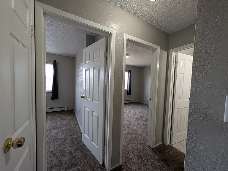 1425 N Yosemite St #9 — Photo 6