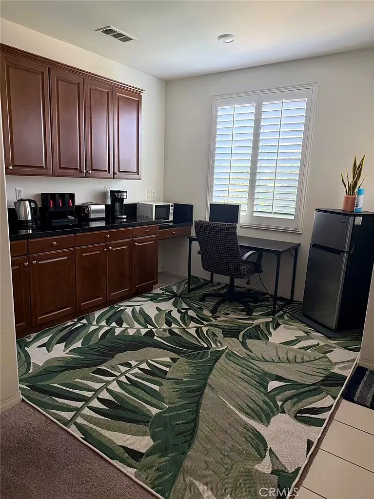 2 bed, 850 sqft, $2,850 — Photo 4