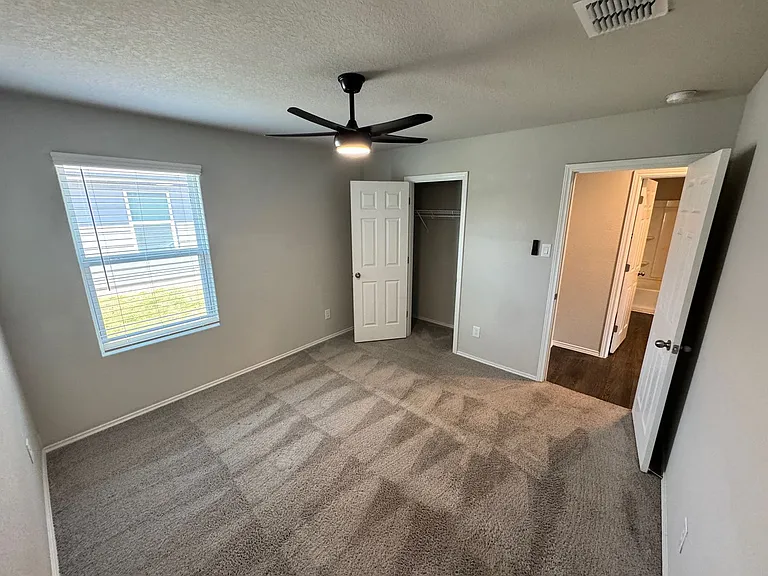 7618 Capstone Rdg — Photo 20