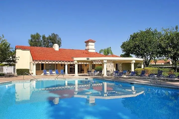 15977 Avenida Villaha #16 — Photo 9
