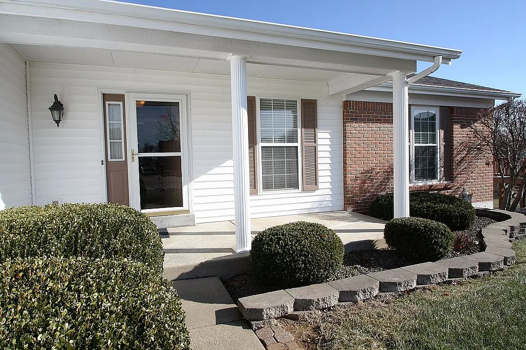 15 Griesenauer Ct photo 1