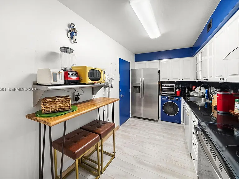 6770 Indian Creek Dr #Penthouse B — Photo 16
