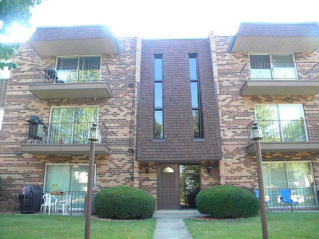 1st image of 12801 Carriage Ln #304