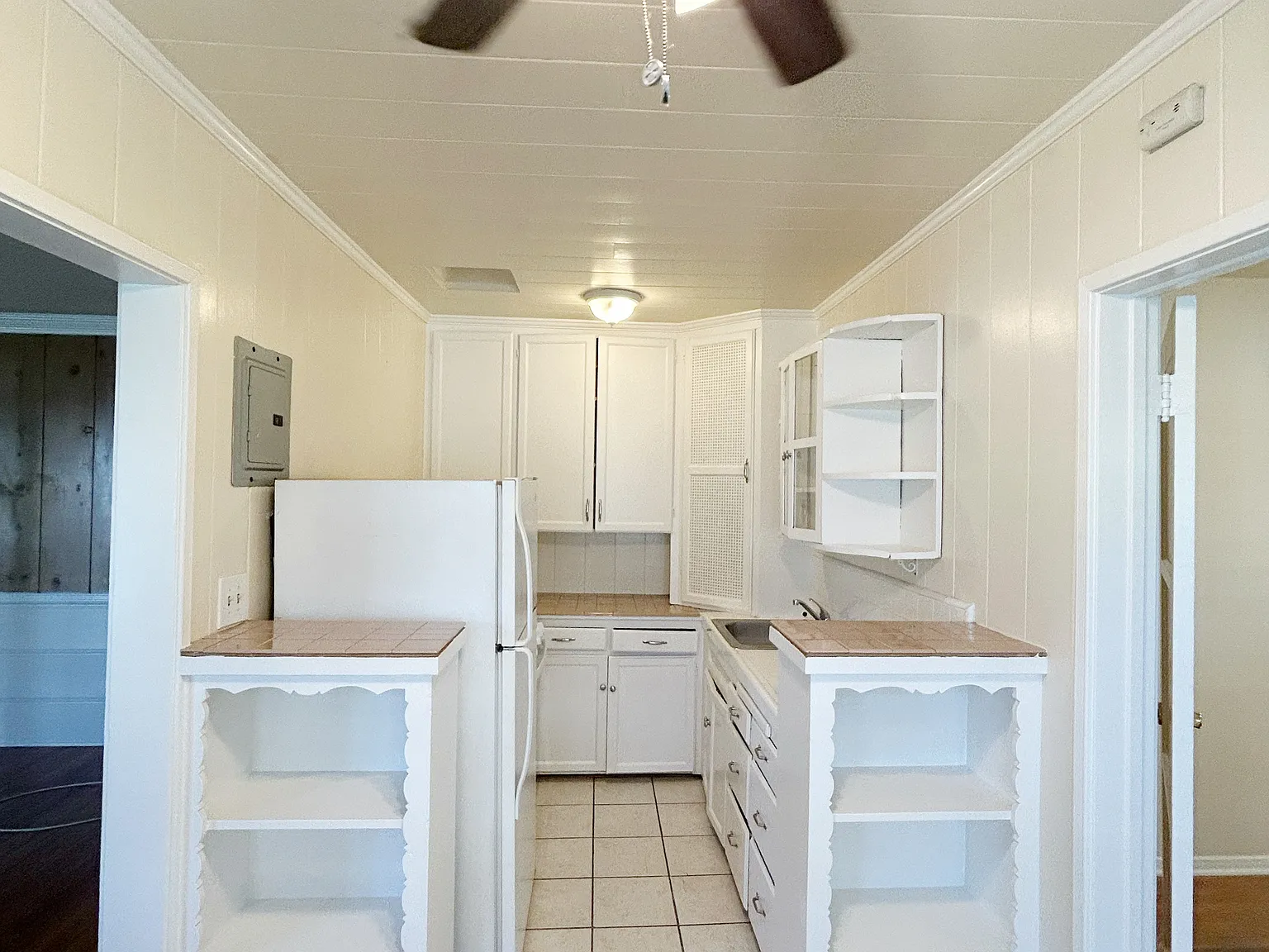 1 bed, 500 sqft, $1,950 — Photo 3