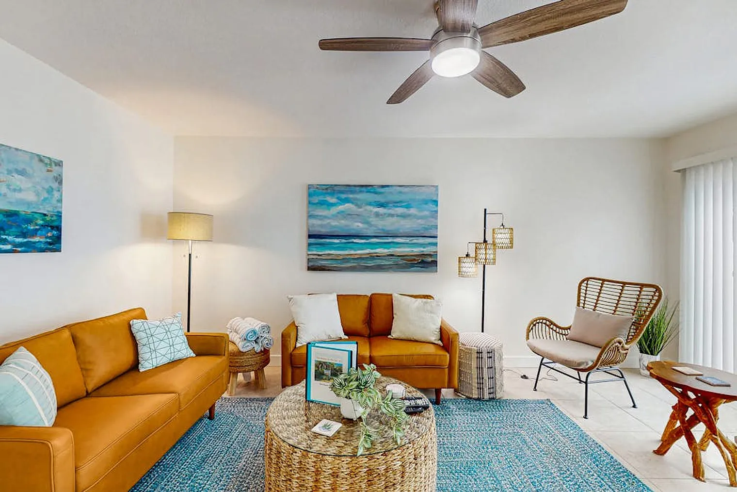 2 bed, 2.0 bath, 1334 sqft, $2,646 — Photo 3
