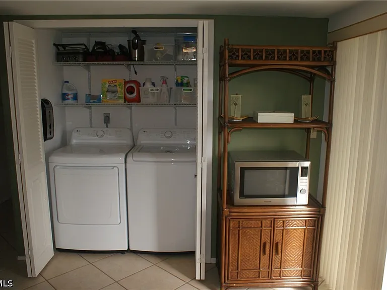 7105 Quail Run Ct W #1 — Photo 7