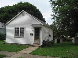 405 S 2nd St, Oregon, IL 61061