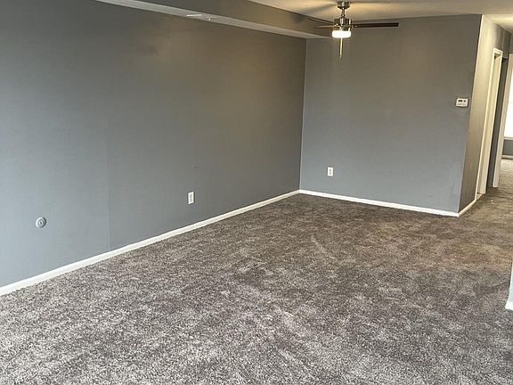 5th image of 2622 Island Ave