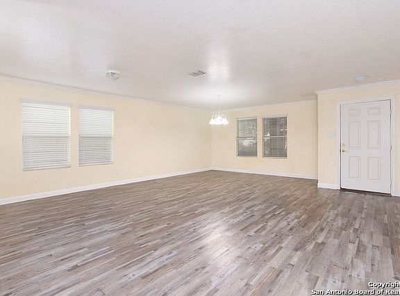 4th image of 509 GATEWOOD BRIAR