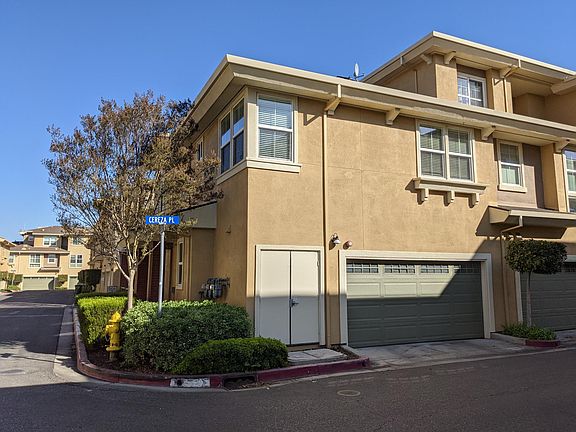 2nd image of 371 Cereza Pl
