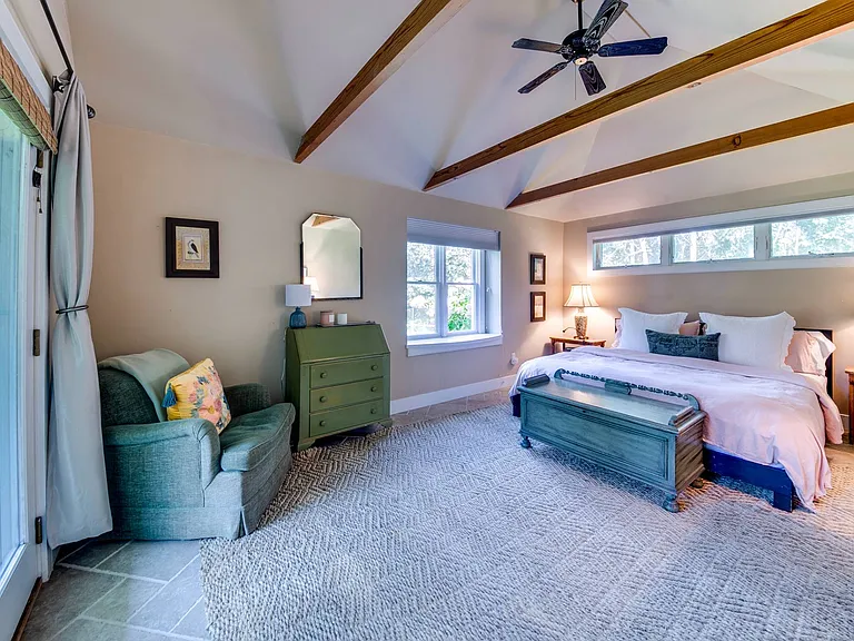 641 Montauk Hwy — Photo 11