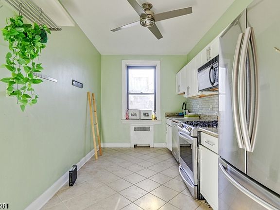 4th image of 1722 Kennedy Blvd APT 26