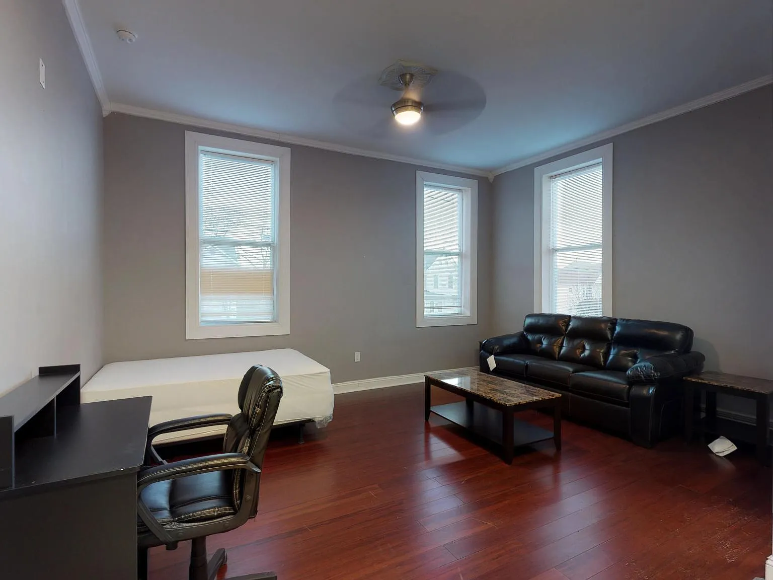 Studio, $1,275 — Photo 1