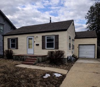 900 S 4th Ave, Sioux Falls, SD, 57104