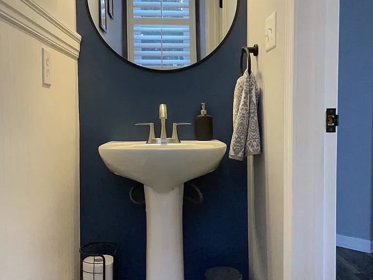 4725 Martinique Ct — Photo 32