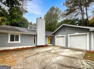 4633 S Woodlake Ln SE, Conyers, GA 30013