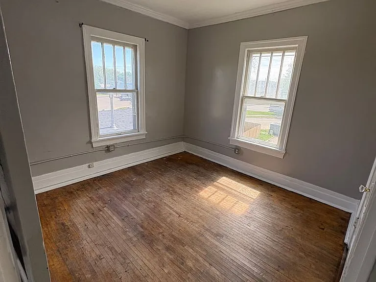 610 Wellington St — Photo 7