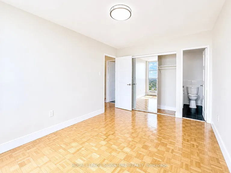 666 Spadina Ave #2211 — Photo 6