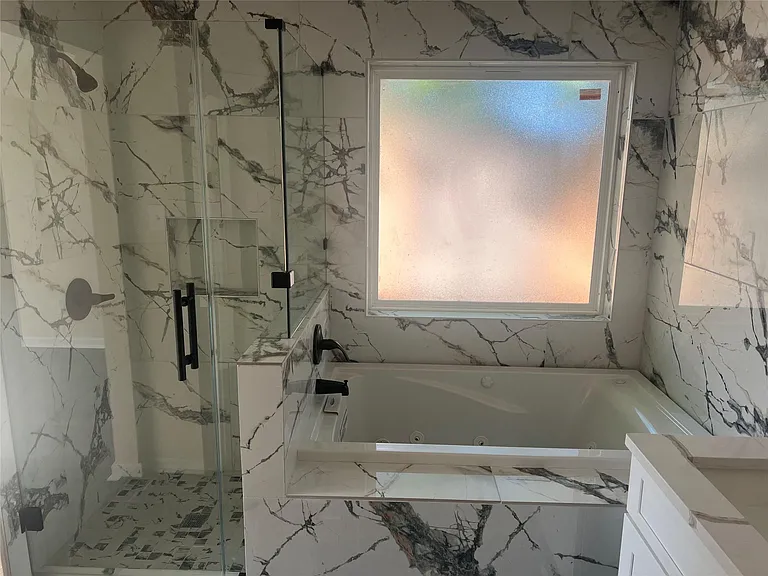 8023 Carmel Cir — Photo 19