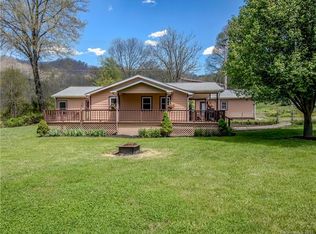 27 Carl Burnette Dr, Canton, NC 28716