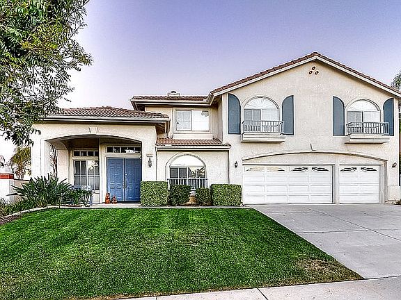 4th image of 2627 Flora Spiegel Way