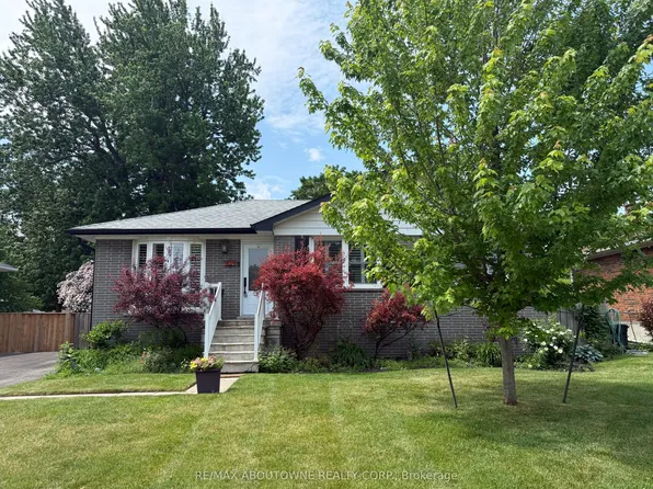 134 Wakefield Rd, Milton, ON L9T 2L9