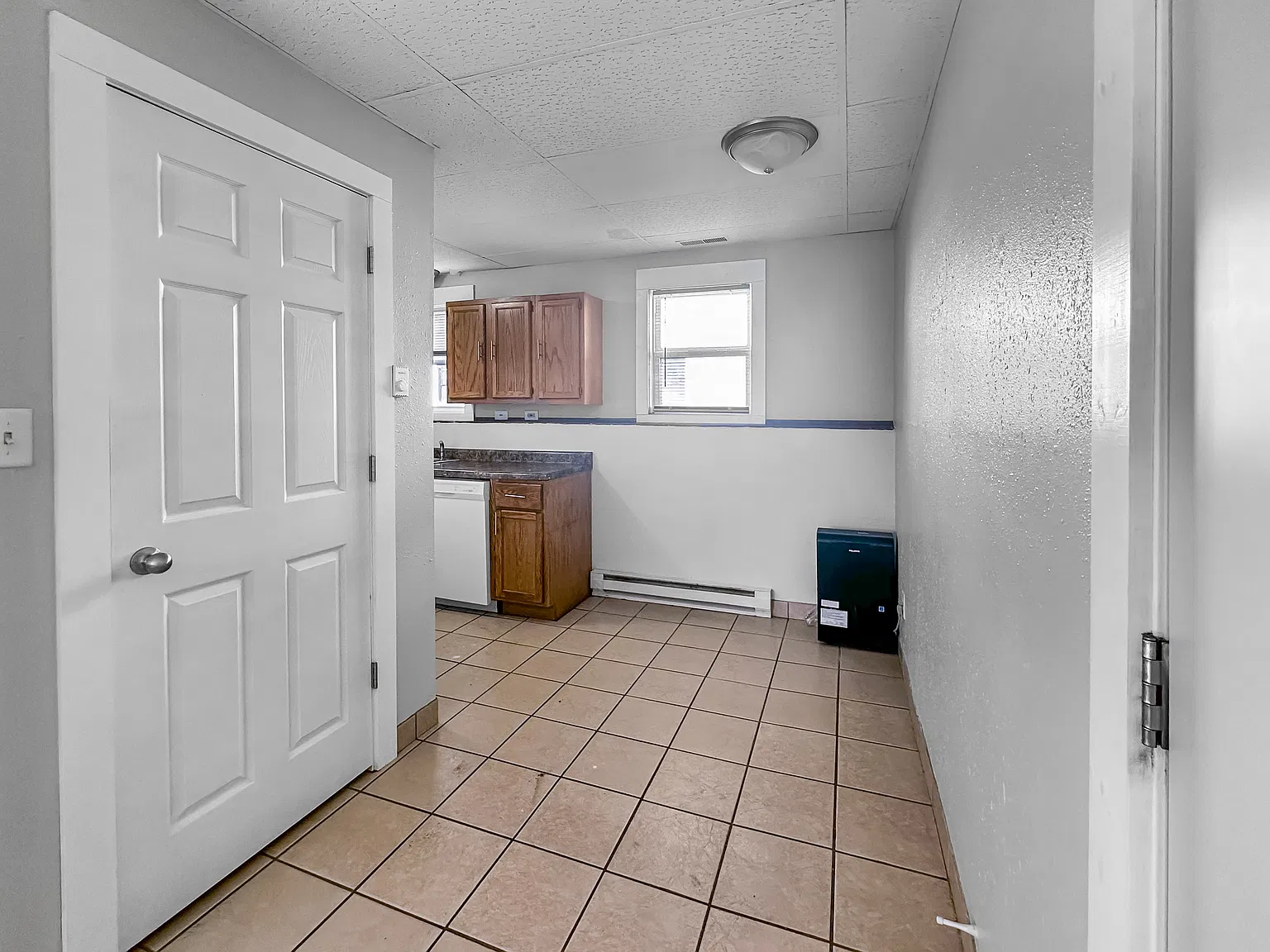2 bed, 864 sqft, $750 — Photo 2