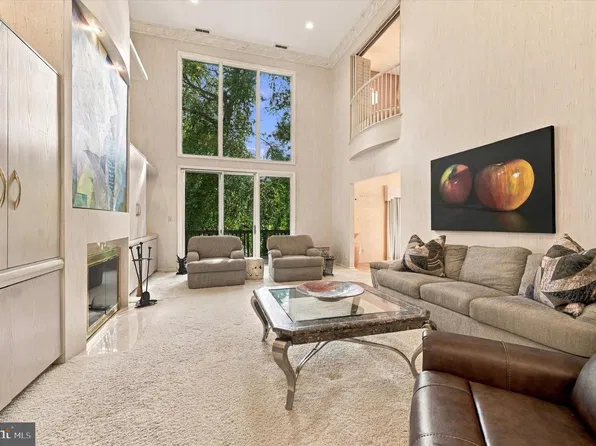 519 Lindy Ln, Bala Cynwyd, PA 19004