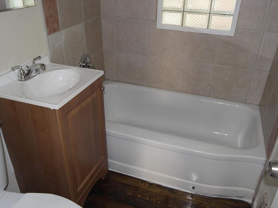 2nd image of 5007 W 7th Ave