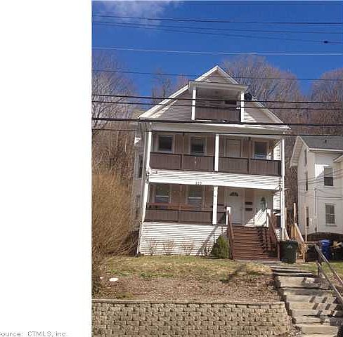 2nd image of 200 Crown St