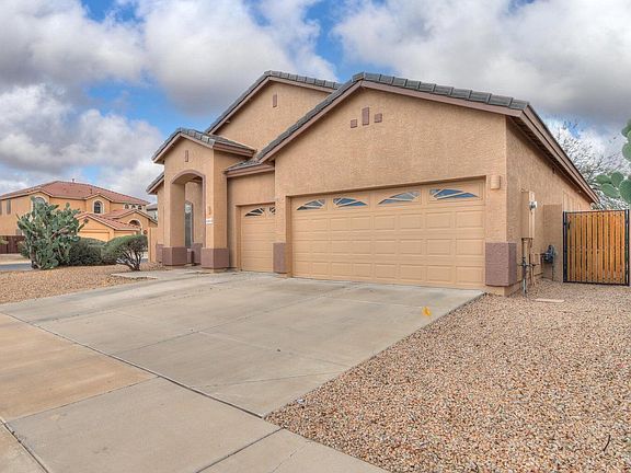 3rd image of 43559 W SPARKS Court