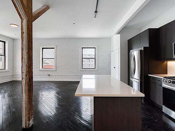 2nd image of 190 Berry St #1114D