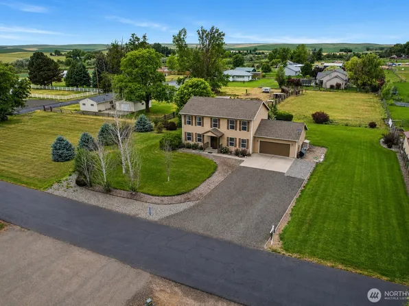 49 Sierra Lane, Touchet, WA 99360