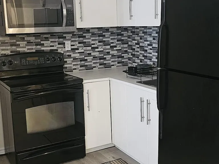 92 Alexis Blvd #1 — Photo 10
