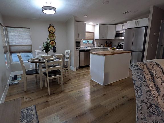 5th image of 6312 Utopia Dr
