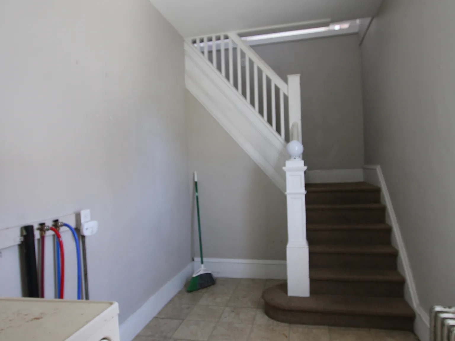 402 Washington Street - 2 — Photo 2