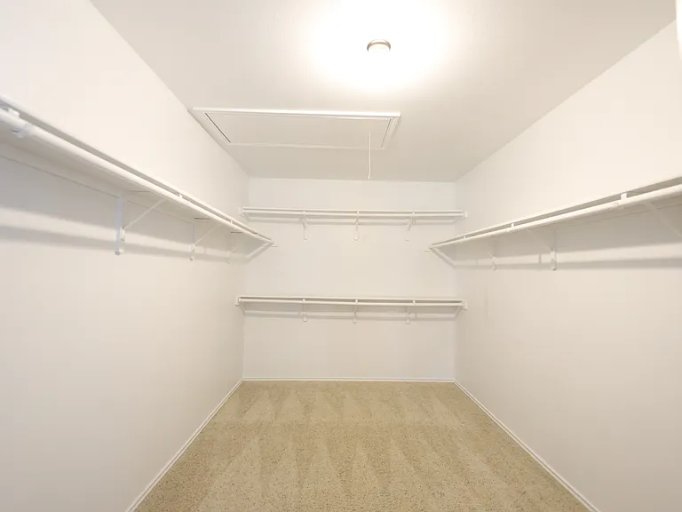 2203 Ryan Dr — Photo 29