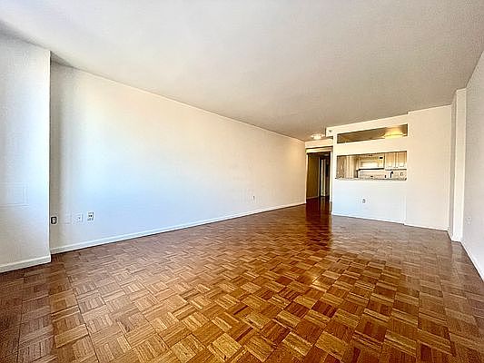 1st image of 350 W 43rd St APT 2D